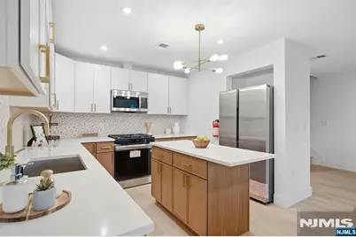 643 S 10th Street, Newark, NJ 07108 - Photo 23
