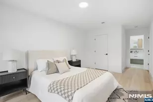 643 S 10th St, Newark, NJ 07108 - Photo 33