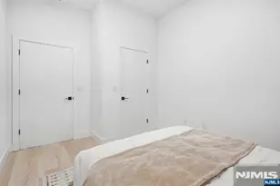 643 S 10th St, Newark, NJ 07108 - Photo 19