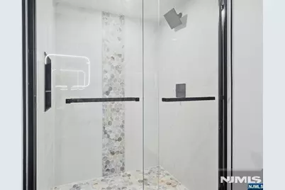 643 S 10th Street, Newark, NJ 07108 - Photo 15