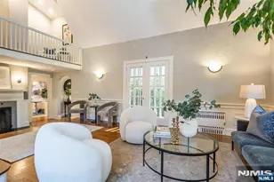 6 Sutherland Rd, Montclair, NJ 07042 - Photo 11