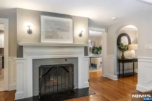 6 Sutherland Rd, Montclair, NJ 07042 - Photo 13