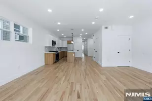 369 6th Ave, Newark, NJ 07107 - Photo 5
