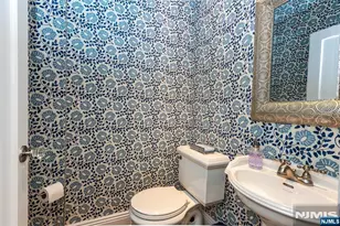 25 Norman Rd, Montclair, NJ 07043 - Photo 7