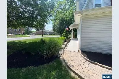 47 S Franklin Turnpike, Ramsey, NJ 07446 - Photo 9