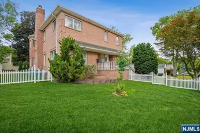 719 Cypress Street, New Milford, NJ 07646 - Photo 3