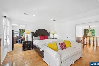 719 Cypress Street, New Milford, NJ 07646 - Photo 13