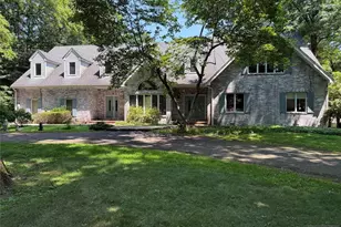 25 Ackerman Rd, Saddle River, NJ 07458 - Photo 1