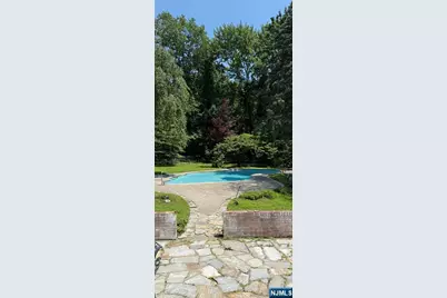 25 Ackerman Road, Saddle River, NJ 07458 - Photo 29