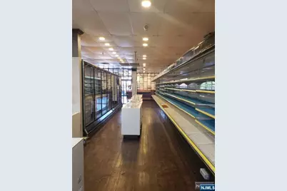 136 Oakland Avenue, Closter, NJ 07624 - Photo 7