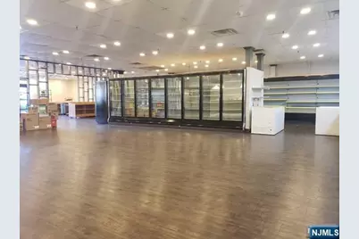 136 Oakland Avenue, Closter, NJ 07624 - Photo 3