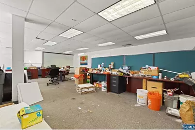 111 Galway Place, Teaneck Township, NJ 07666 - Photo 23