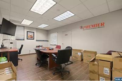 111 Galway Place, Teaneck Township, NJ 07666 - Photo 37