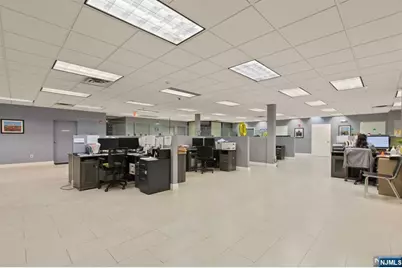 111 Galway Place, Teaneck Township, NJ 07666 - Photo 35