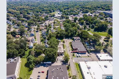 111 Galway Place 202,205 #202,205, Teaneck Township, NJ 07666 - Photo 17