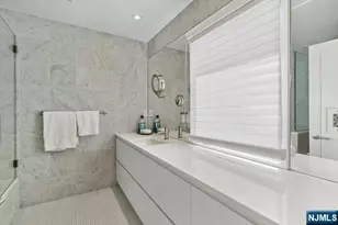 532 Winthrop Rd, Teaneck Township, NJ 07666 - Photo 23