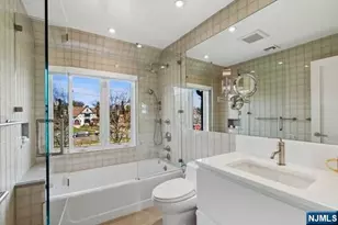 532 Winthrop Rd, Teaneck Township, NJ 07666 - Photo 19