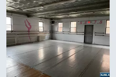 28 Glen Road, Rutherford, NJ 07070 - Photo 15