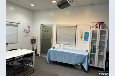 25 Broad Avenue 202 &amp; 203 #202 &amp; 203, Palisades Park, NJ 07650 - Photo 3