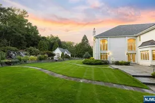 51 Chestnut Ridge Rd, Saddle River, NJ 07458 - Photo 41