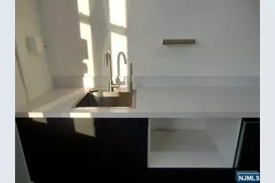 20 N Van Brunt Street #7, Englewood, NJ 07631 - Photo 25