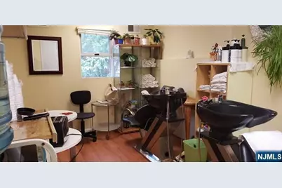 539 Broad Avenue, Palisades Park, NJ 07650 - Photo 5