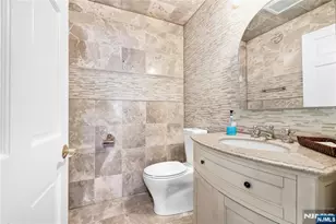 7 Orchard Ln, Old Tappan, NJ 07675 - Photo 19