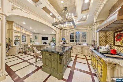 78 Roberts Road, Englewood Cliffs, NJ 07632 - Photo 15