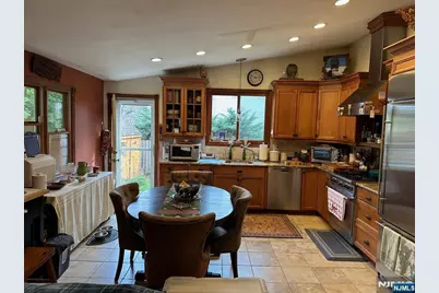 57A W Fairview Avenue, Park Ridge, NJ 07645 - Photo 7