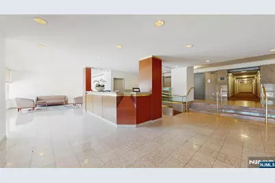 2185 Lemoine Avenue 1Jk #1JK, Fort Lee, NJ 07024 - Photo 7