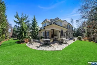 74 Roberts Road, Englewood Cliffs, NJ 07632 - Photo 37