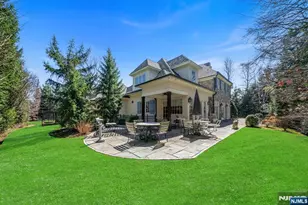 74 Roberts Rd, Englewood Cliffs, NJ 07632 - Photo 37