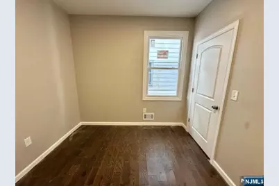 105 7th Street 1 #1, Newark, NJ 07107 - Photo 5