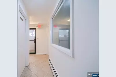 1331 Anderson Avenue Ff #FF, Fort Lee, NJ 07024 - Photo 13