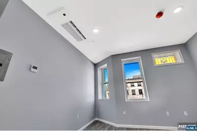 157 Clifton Avenue, Newark, NJ 07104 - Photo 27