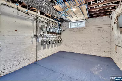 157 Clifton Avenue, Newark, NJ 07104 - Photo 39