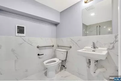 157 Clifton Avenue, Newark, NJ 07104 - Photo 35