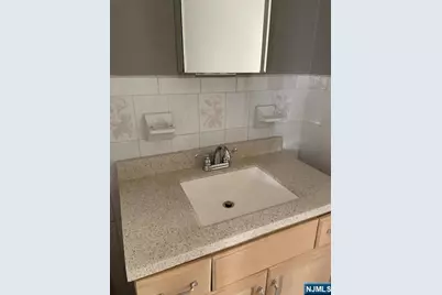 88 Shaler Avenue, Fairview, NJ 07022 - Photo 21