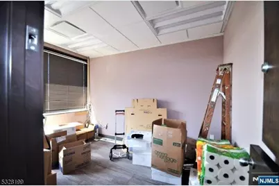 1035 US Highway 46 B205 &amp; B204 #B205 &amp; B204, Clifton, NJ 07013 - Photo 33