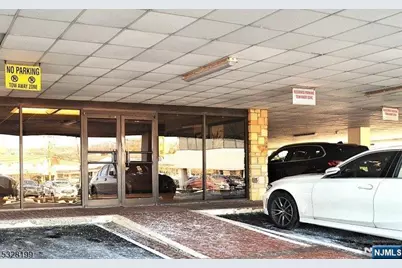 1035 US Highway 46 B205 &amp; B204 #B205 &amp; B204, Clifton, NJ 07013 - Photo 11