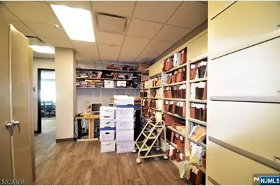 1035 US Highway 46 B205 &amp; B204 #B205 &amp; B204, Clifton, NJ 07013 - Photo 13