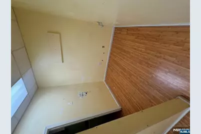 634 Anderson Avenue, Cliffside Park, NJ 07010 - Photo 7