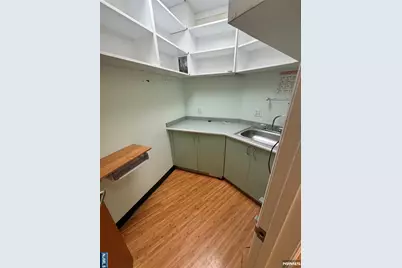 634 Anderson Avenue, Cliffside Park, NJ 07010 - Photo 17