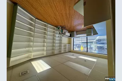 634 Anderson Avenue, Cliffside Park, NJ 07010 - Photo 3