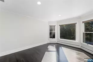 32 Moeser Pl, Old Tappan, NJ 07675 - Photo 29