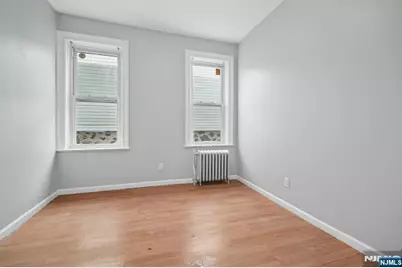 130 Wilkinson Avenue, Jersey City, NJ 07305 - Photo 13