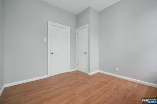 130 Wilkinson Ave, Jersey City, NJ 07305 - Photo 15