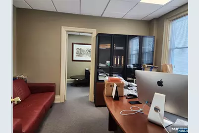 353 Broad Avenue 2nd Floor #2nd Floor, Leonia, NJ 07605 - Photo 11