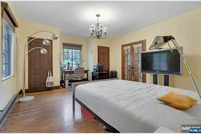 17 Hillside Avenue, Upper Saddle River, NJ 07458 - Photo 35