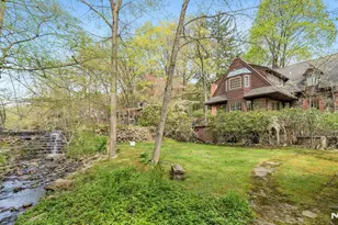 17 Hillside Ave, Upper Saddle River, NJ 07458 - Photo 11